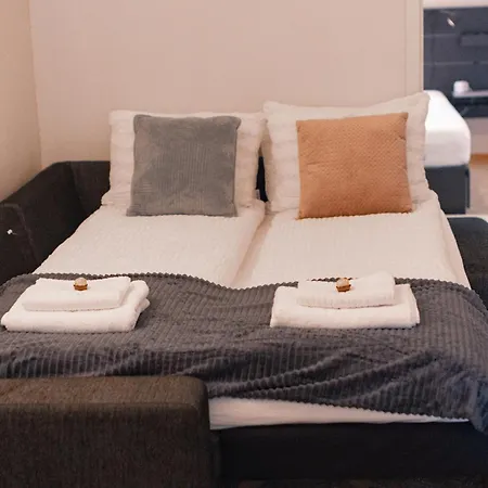 Cozy And Among Locals